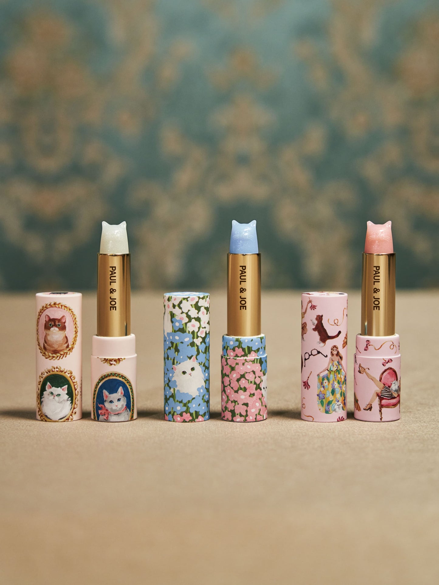 限量貓咪閃亮修護唇膏